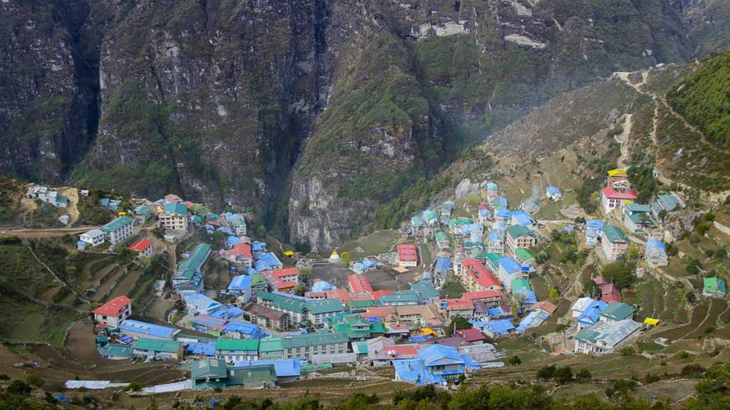 Namche Bazar is shaped like an amphitheater